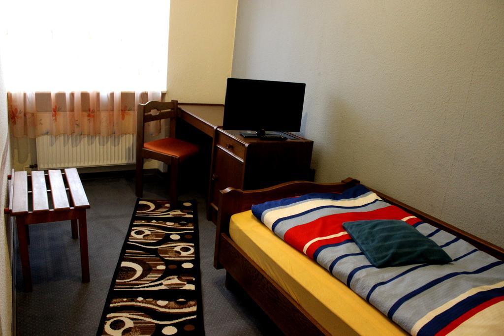 Hotel Haus Wasserscheide Burbach  Ngoại thất bức ảnh