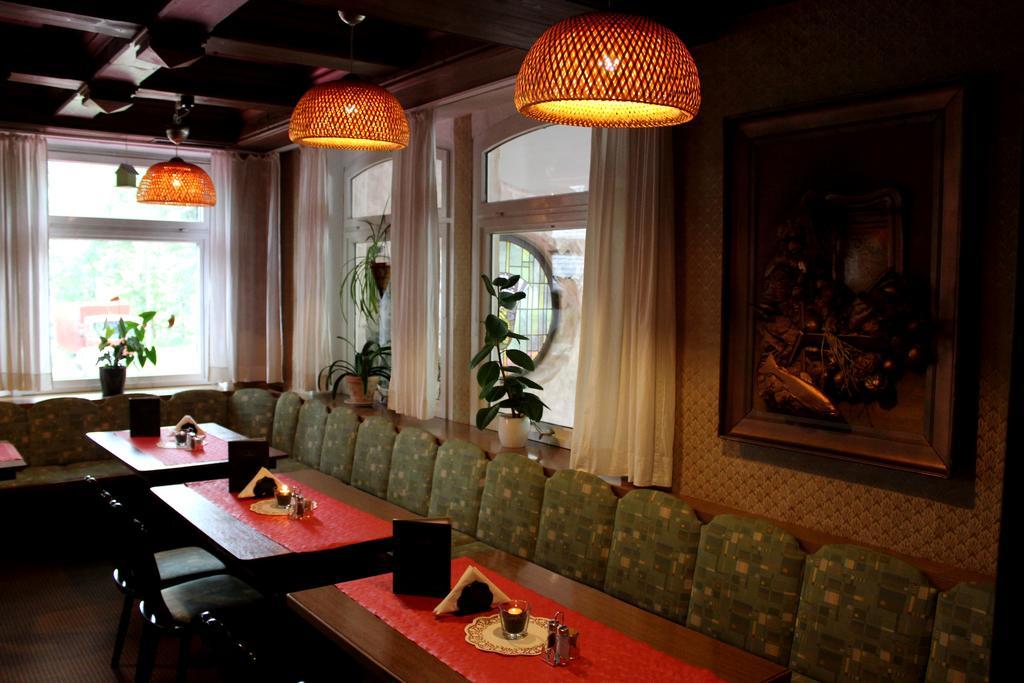 Hotel Haus Wasserscheide Burbach  Ngoại thất bức ảnh